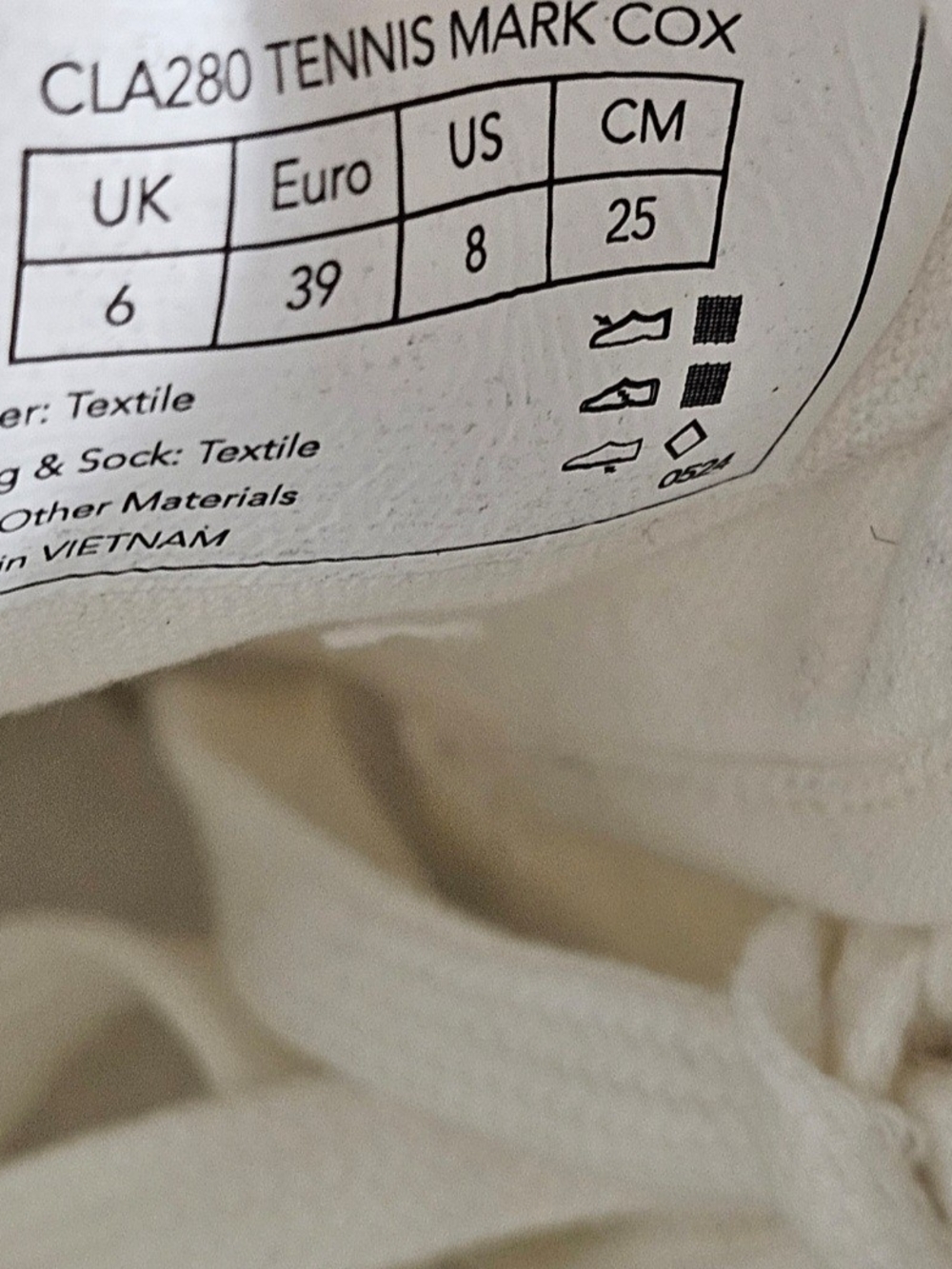 NIB Gola Women's Tennis Mark Cox Sneakers in Off-White and Silver Size 8 - Picture 7 of 9